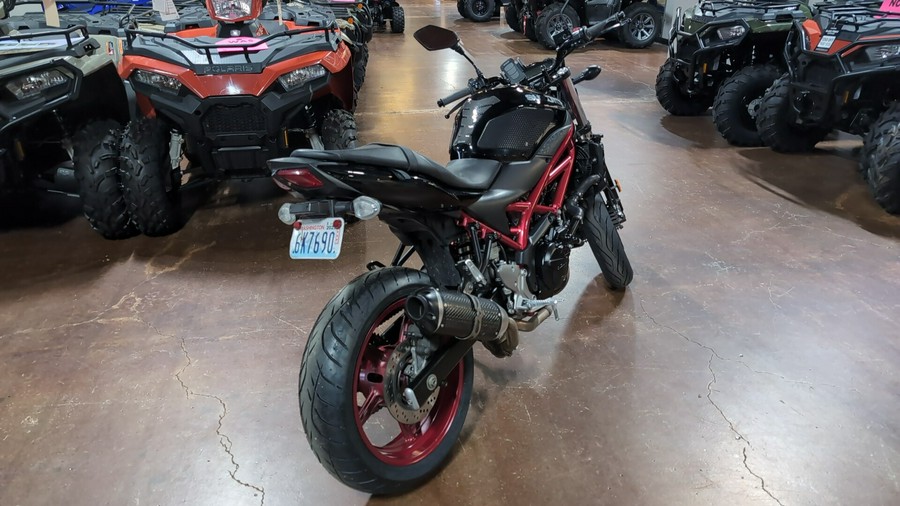 2018 Suzuki SV650L8