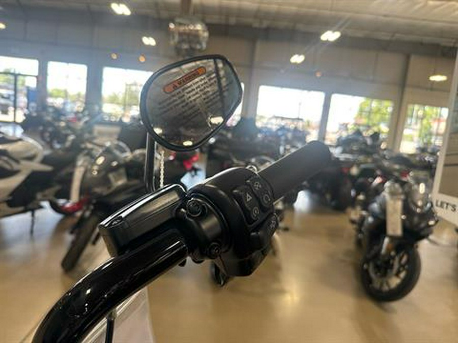 2025 Harley-Davidson Road King® Special