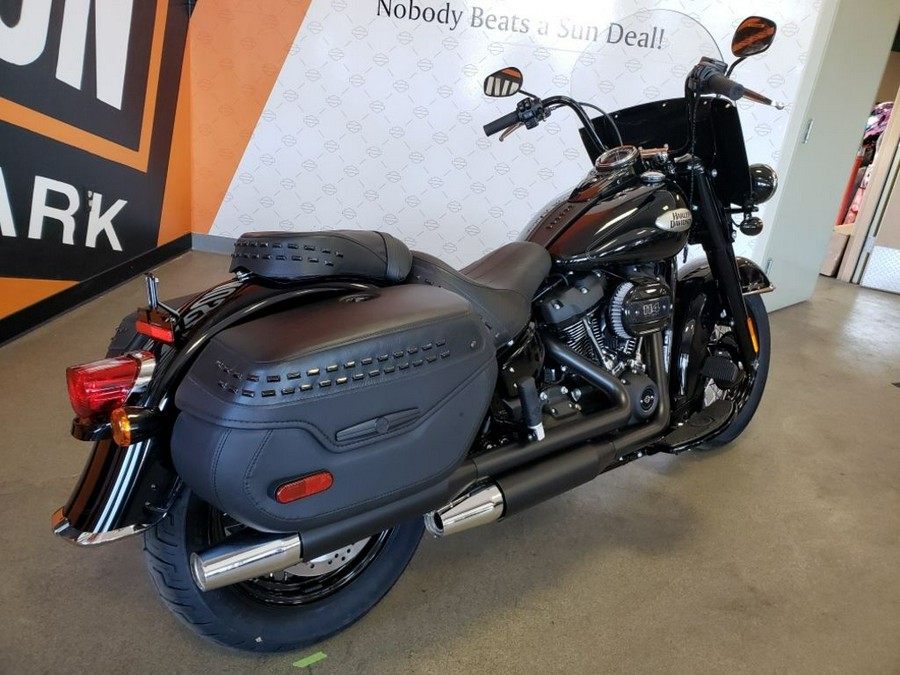 2024 Harley-Davidson® FLHCS - Heritage Classic