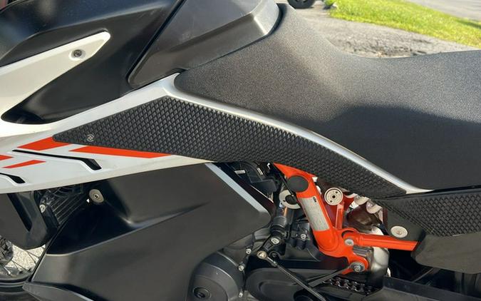 2020 KTM Adventure 790 R