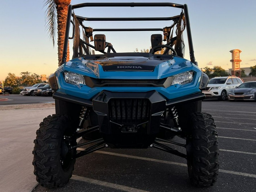 2025 Honda® Pioneer 1000-5 Deluxe