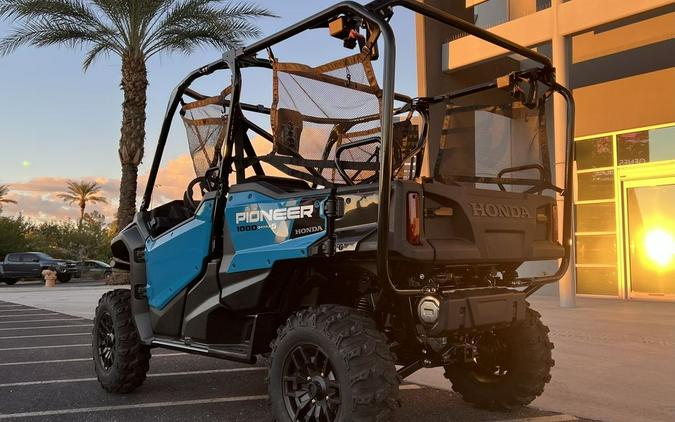2025 Honda® Pioneer 1000-5 Deluxe
