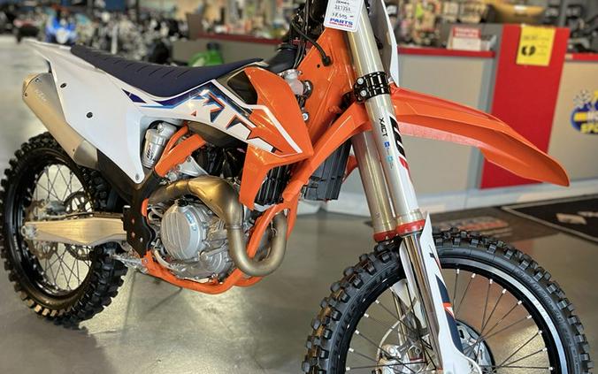 2022 KTM 450SX-F