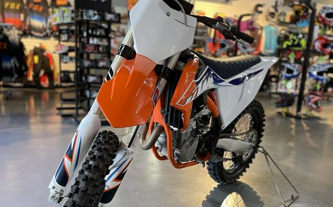 2022 KTM 450SX-F