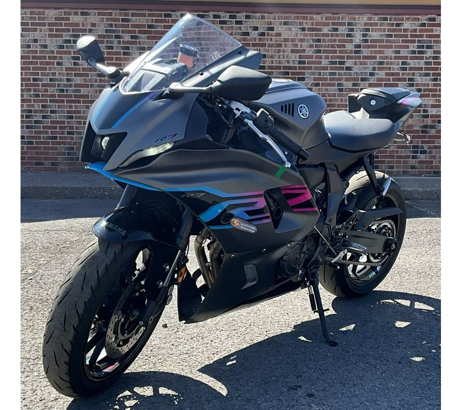 2024 Yamaha YZF-R7