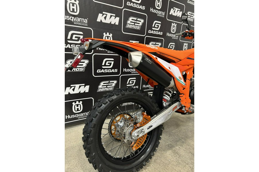 2025 500 CHAMPION EDITION - KTM