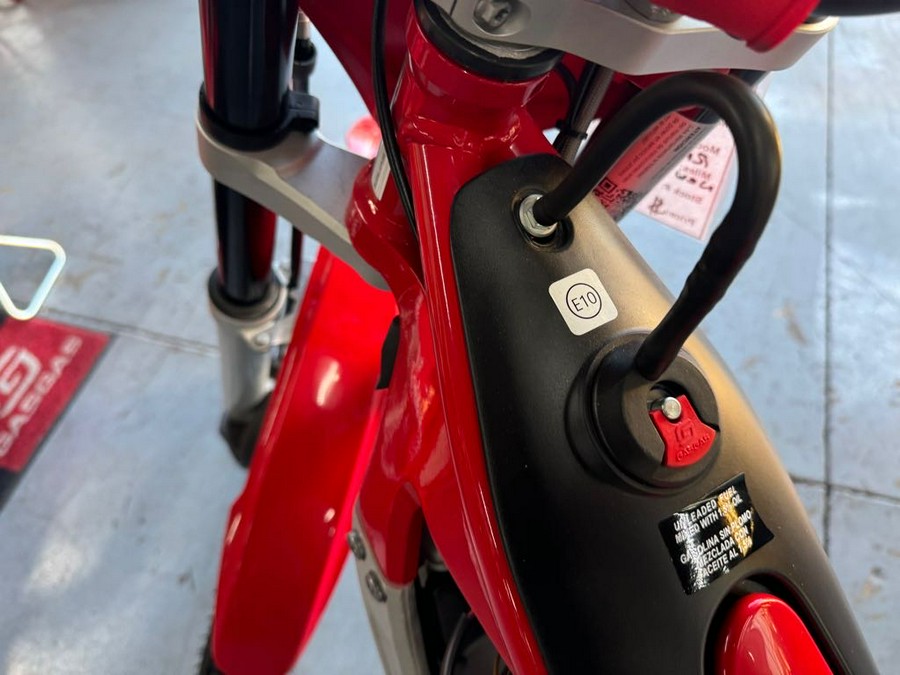 2025 GASGAS TXT RACING 300