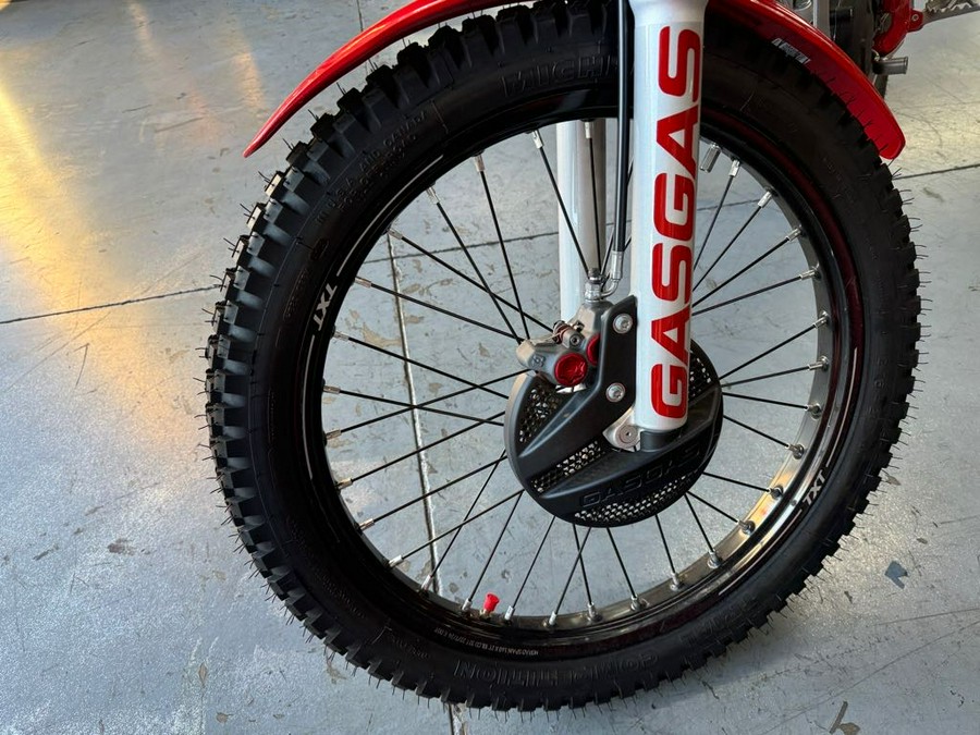 2025 GASGAS TXT RACING 300