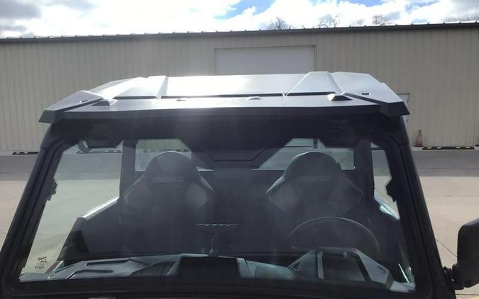 2021 Polaris® General 1000 Deluxe