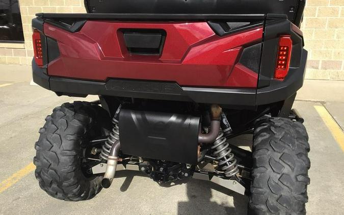 2021 Polaris® General 1000 Deluxe