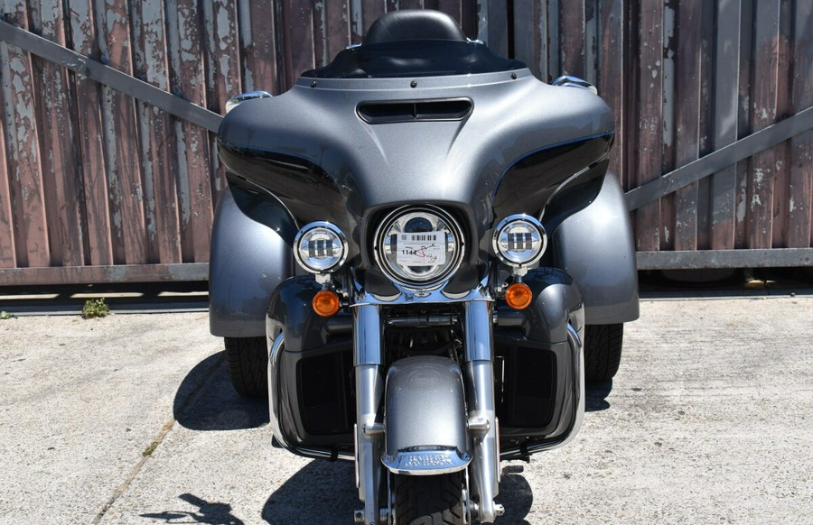 2021 Harley-Davidson® Tri Glide® Ultra FLHTCUTG
