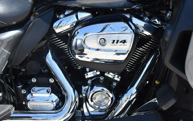 2021 Harley-Davidson® Tri Glide® Ultra FLHTCUTG