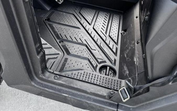 2026 CFMOTO UFORCE 800 XL