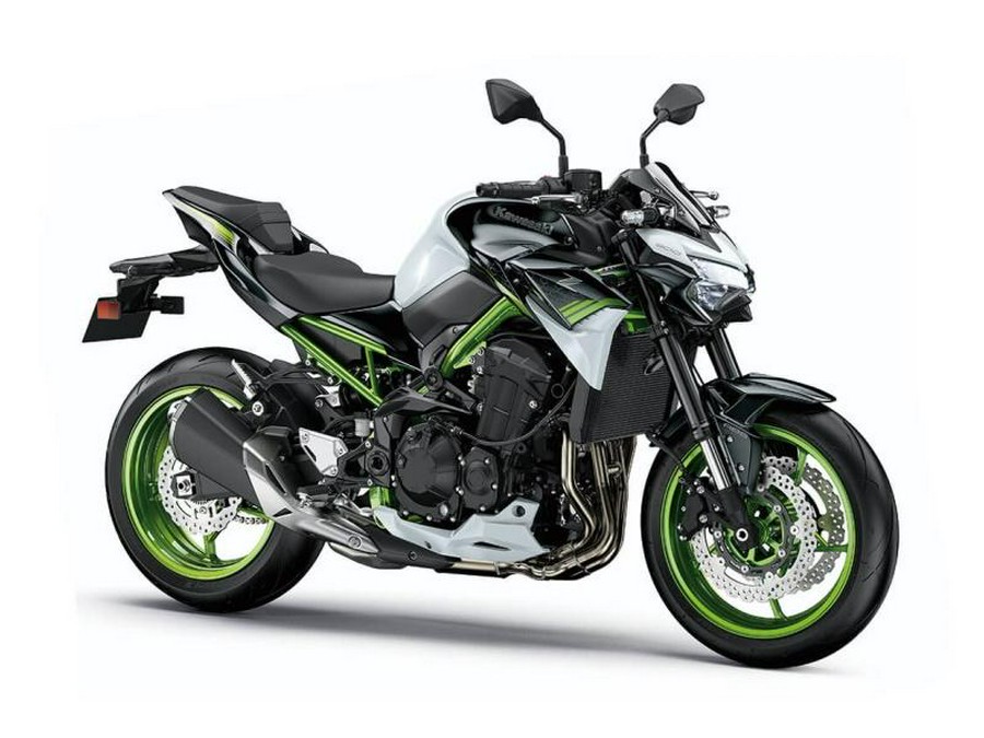 2021 Kawasaki Z900 ABS Pearl Blizzard White/Metallic Spark Black