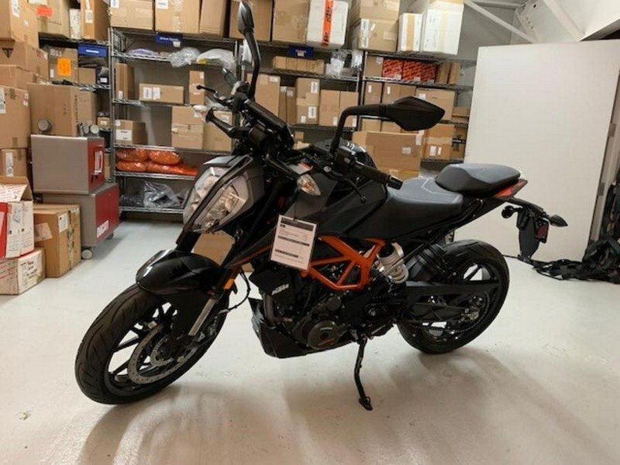 2023 KTM 390 Duke - Grey