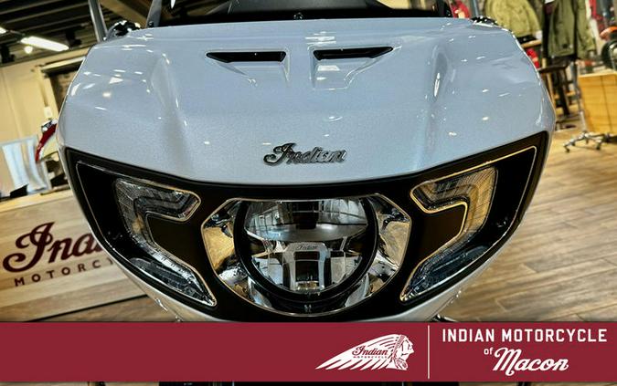 2024 Indian Motorcycle® Challenger® Limited Ghost White Metallic