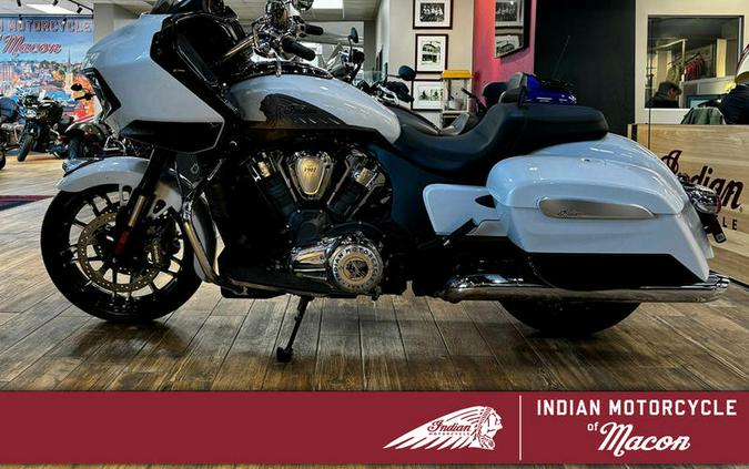 2024 Indian Motorcycle® Challenger® Limited Ghost White Metallic