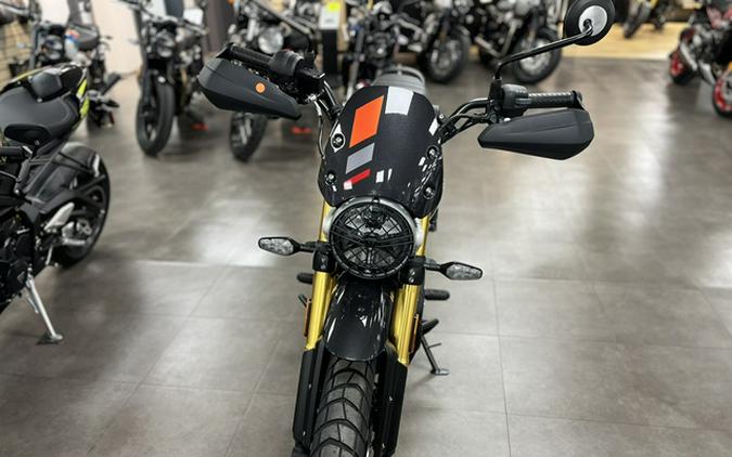 2026 Triumph Scrambler 400 XC