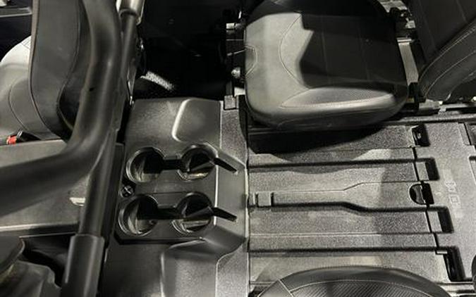 2022 Yamaha Wolverine RMAX4 1000 XT-R