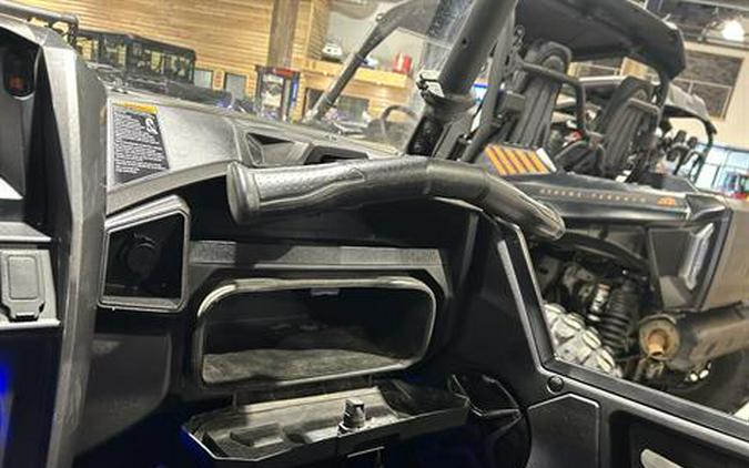 2022 Yamaha Wolverine RMAX4 1000 XT-R