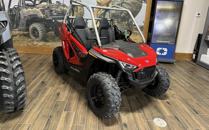 2026 Polaris RZR 200 EFI