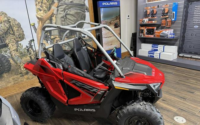 2026 Polaris RZR 200 EFI