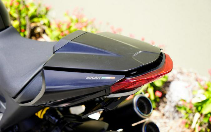2023 Ducati Monster Dark Stealth