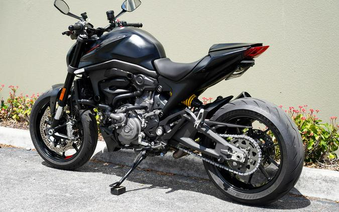 2023 Ducati Monster Dark Stealth