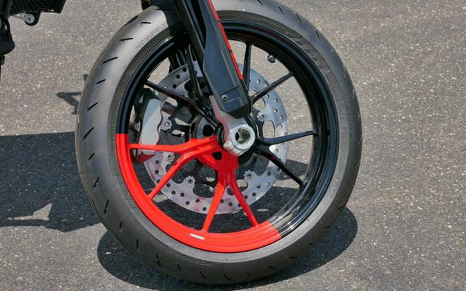 2026 Ducati Hypermotard 698 Mono RVE
