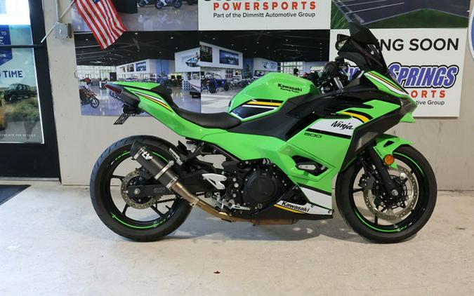 2025 Kawasaki Ninja 500 KRT Edition SE ABS