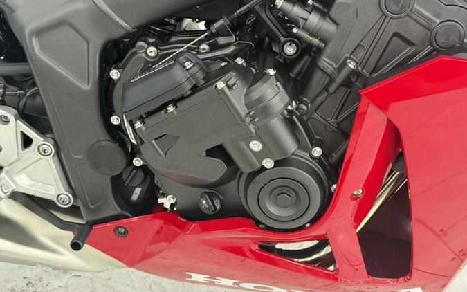 2026 Honda CBR650R E-Clutch