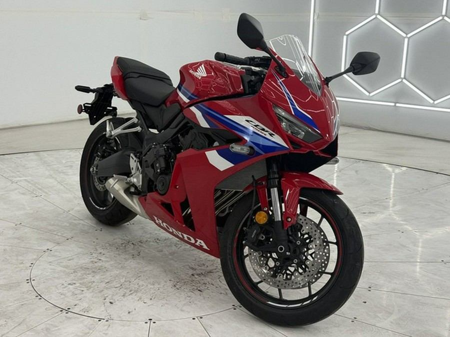 2026 Honda CBR650R E-Clutch