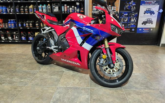 2024 CBR600RR - Honda