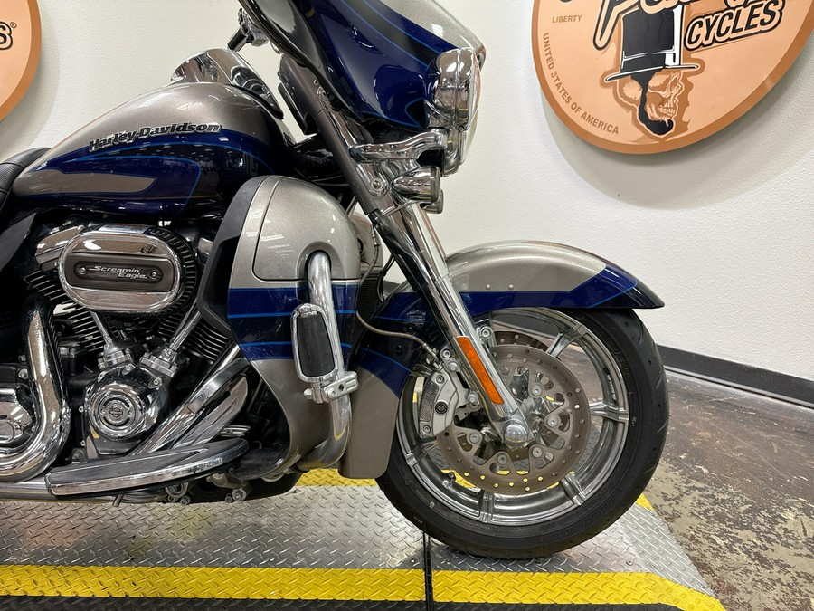 2017 Harley-Davidson CVO ELECTRA GLIDE ULTRA LIMITED
