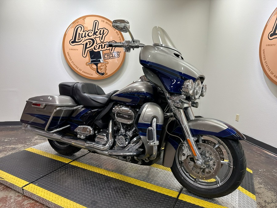 2017 Harley-Davidson CVO ELECTRA GLIDE ULTRA LIMITED