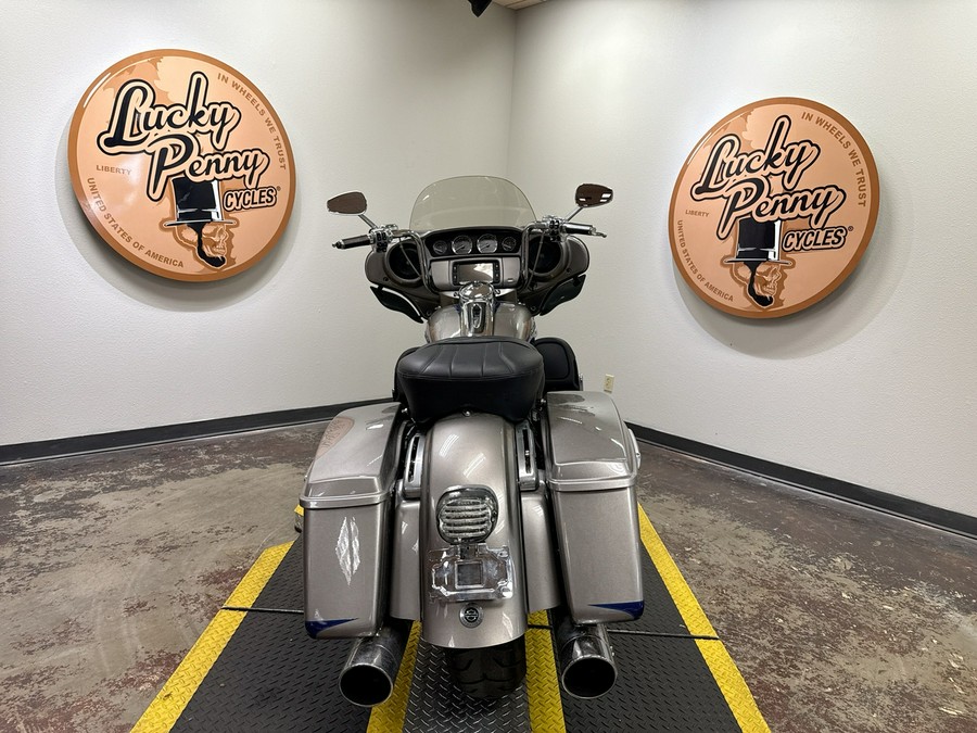 2017 Harley-Davidson CVO ELECTRA GLIDE ULTRA LIMITED