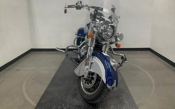 2017 Indian Motorcycle® Springfield™ Blue Sapphire Over Star Silver