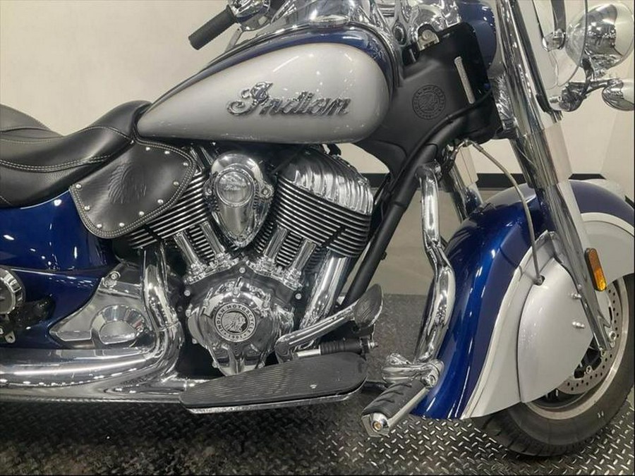 2017 Indian Motorcycle® Springfield™ Blue Sapphire Over Star Silver