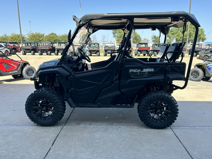 2022 Honda Pioneer 1000-5