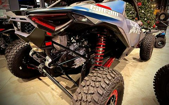 2026 Can-Am Maverick R X RS