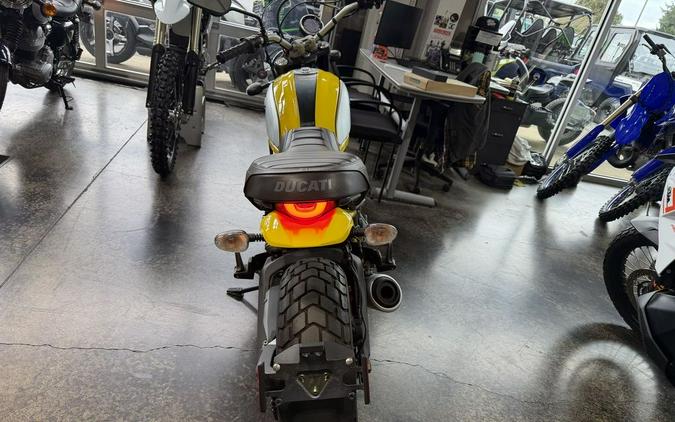 2015 Ducati Scrambler Icon '62 Yellow