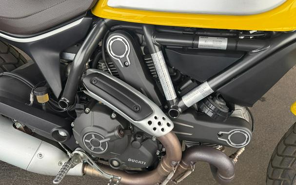 2015 Ducati Scrambler Icon Red Icon '62 Yellow