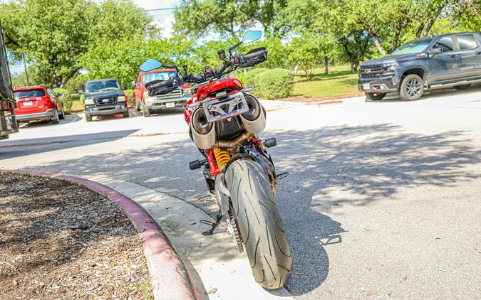 2020 DUCATI HYPERMOTARD 950