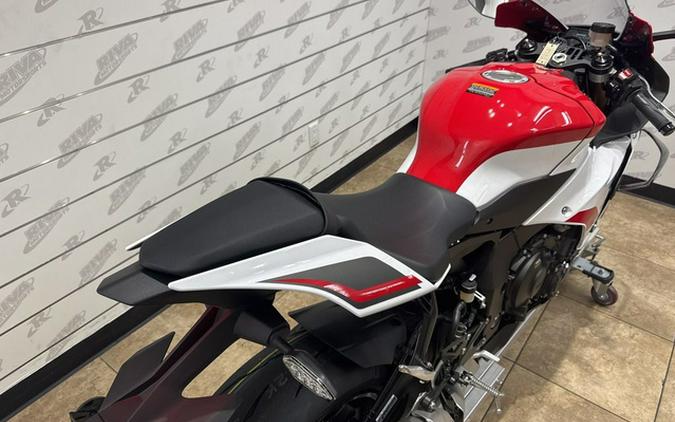 2026 Yamaha YZF R1 70Th Anniversary Edition