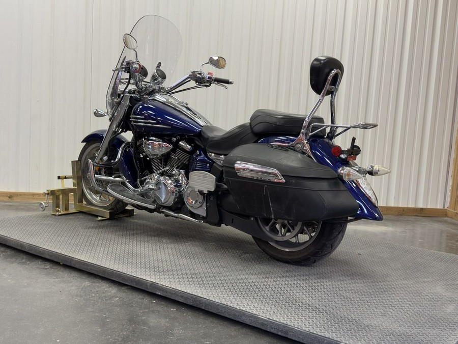 2009 Yamaha Stratoliner Base