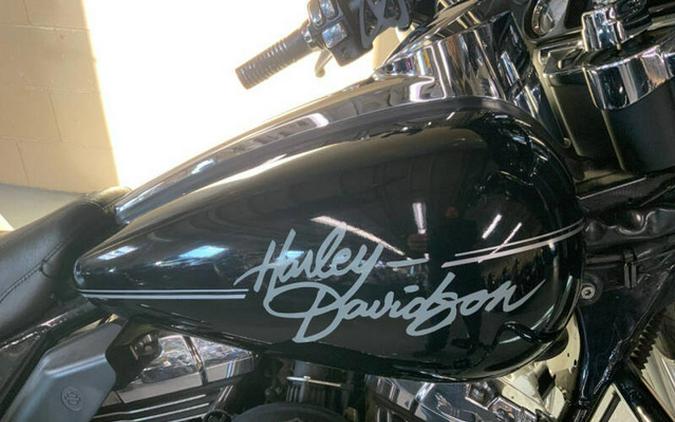 2007 Harley-Davidson FLHX ST GLIDE