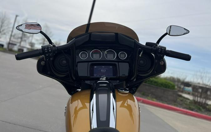 2022 Harley-Davidson® FLHXS Street Glide® Special PROSPECT GOLD 668216