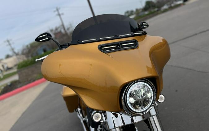 2022 Harley-Davidson® FLHXS Street Glide® Special PROSPECT GOLD 668216