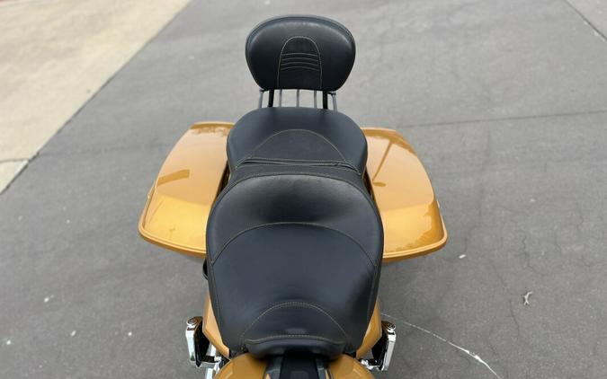 2022 Harley-Davidson® FLHXS Street Glide® Special PROSPECT GOLD 668216