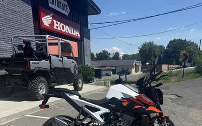 2027 KTM Duke 990